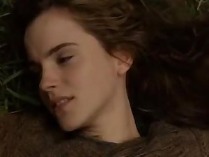 oblast-bikini-molodie-golie-zheni-na-video